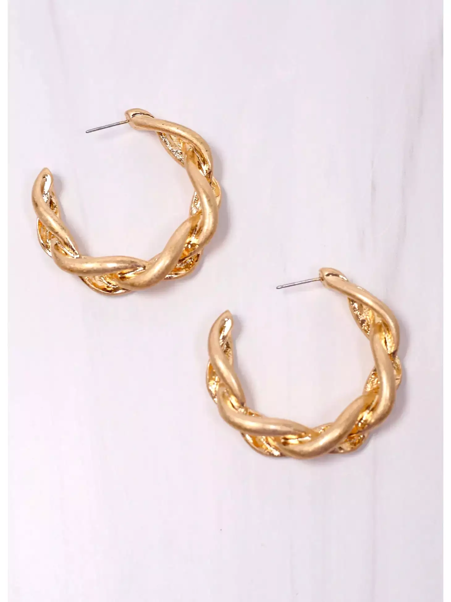 Corley Twisted Hoop Earring Matte Gold