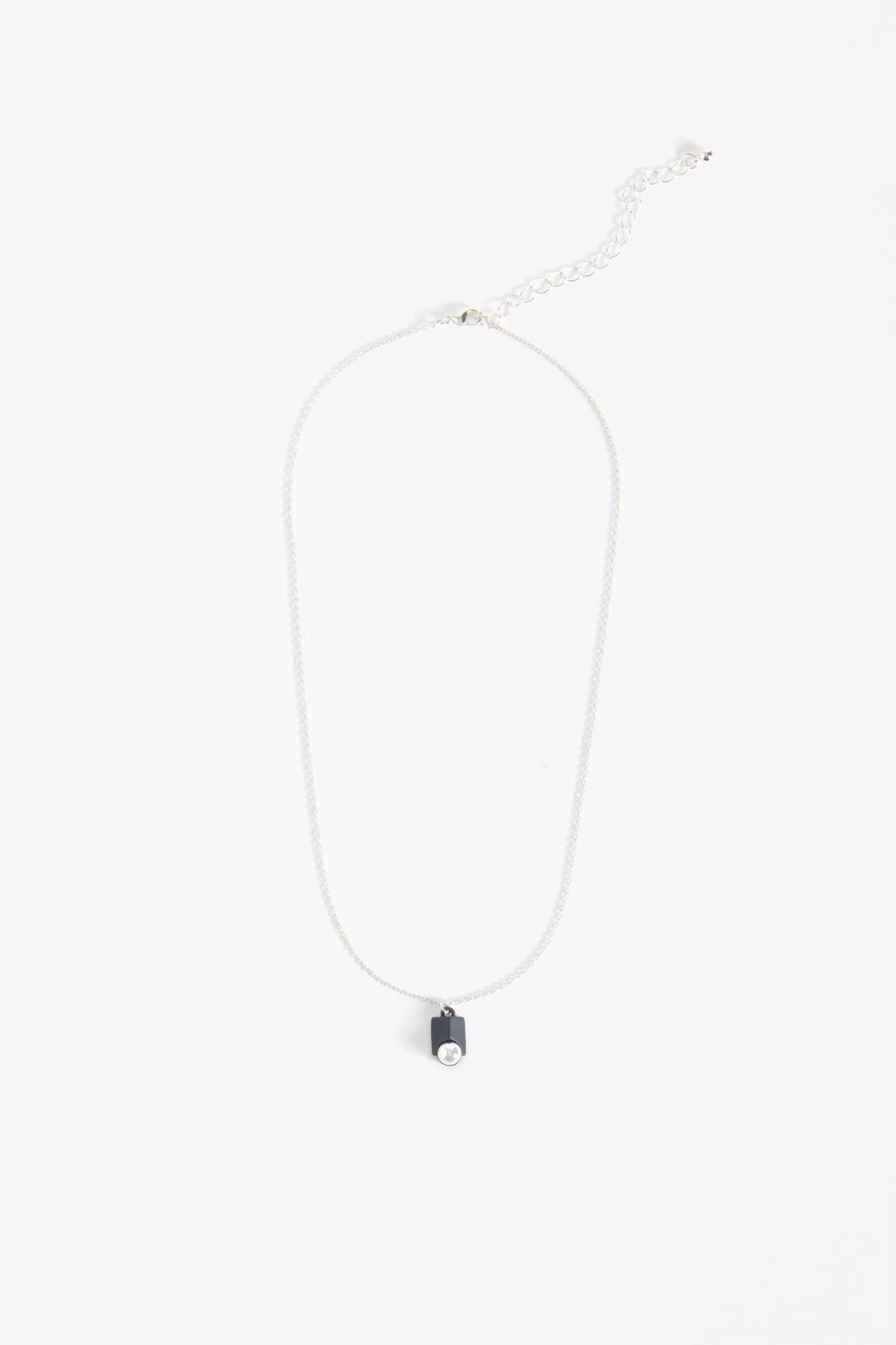 Dott Necklace