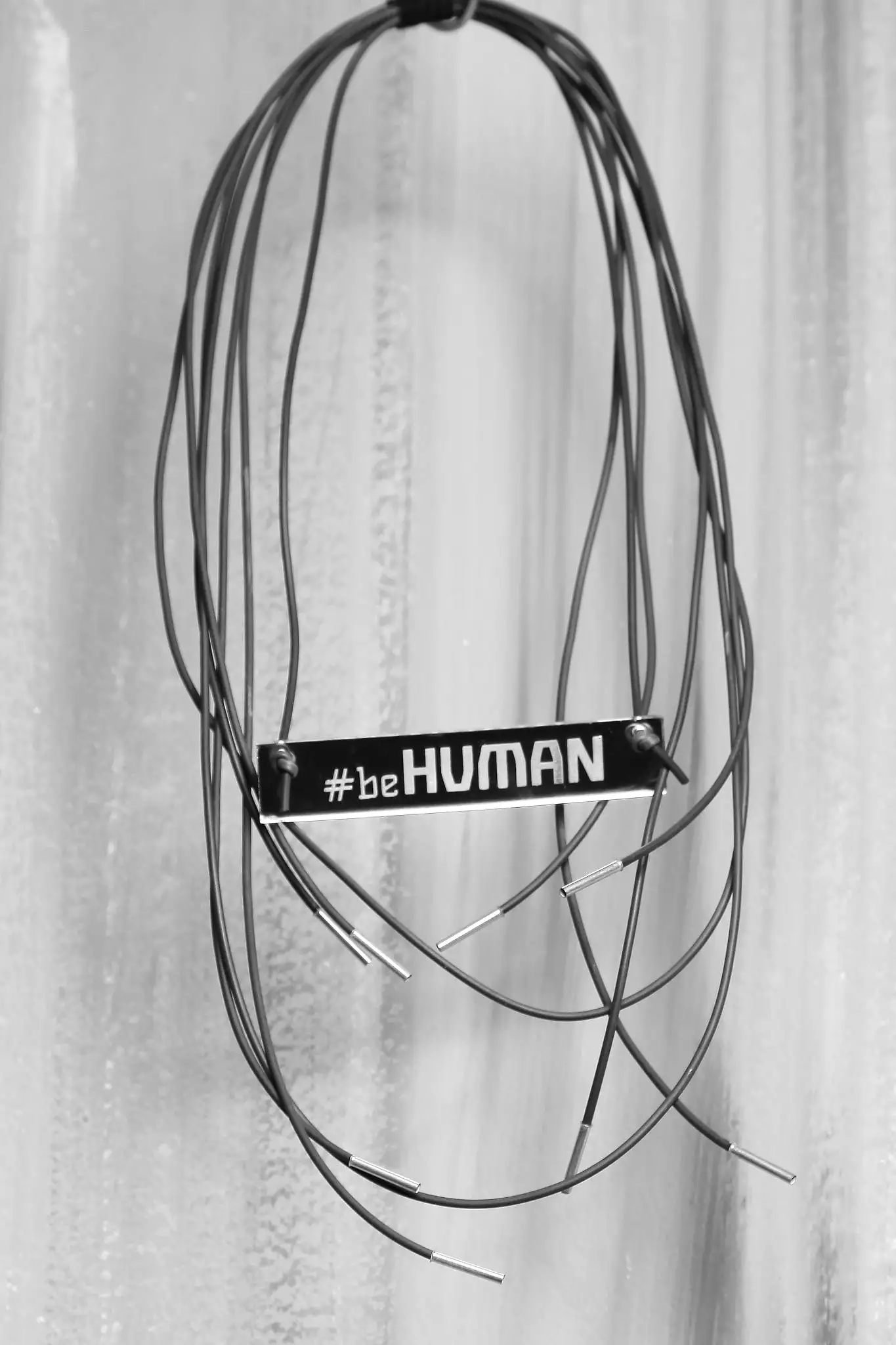 HUMAN Short Necklace