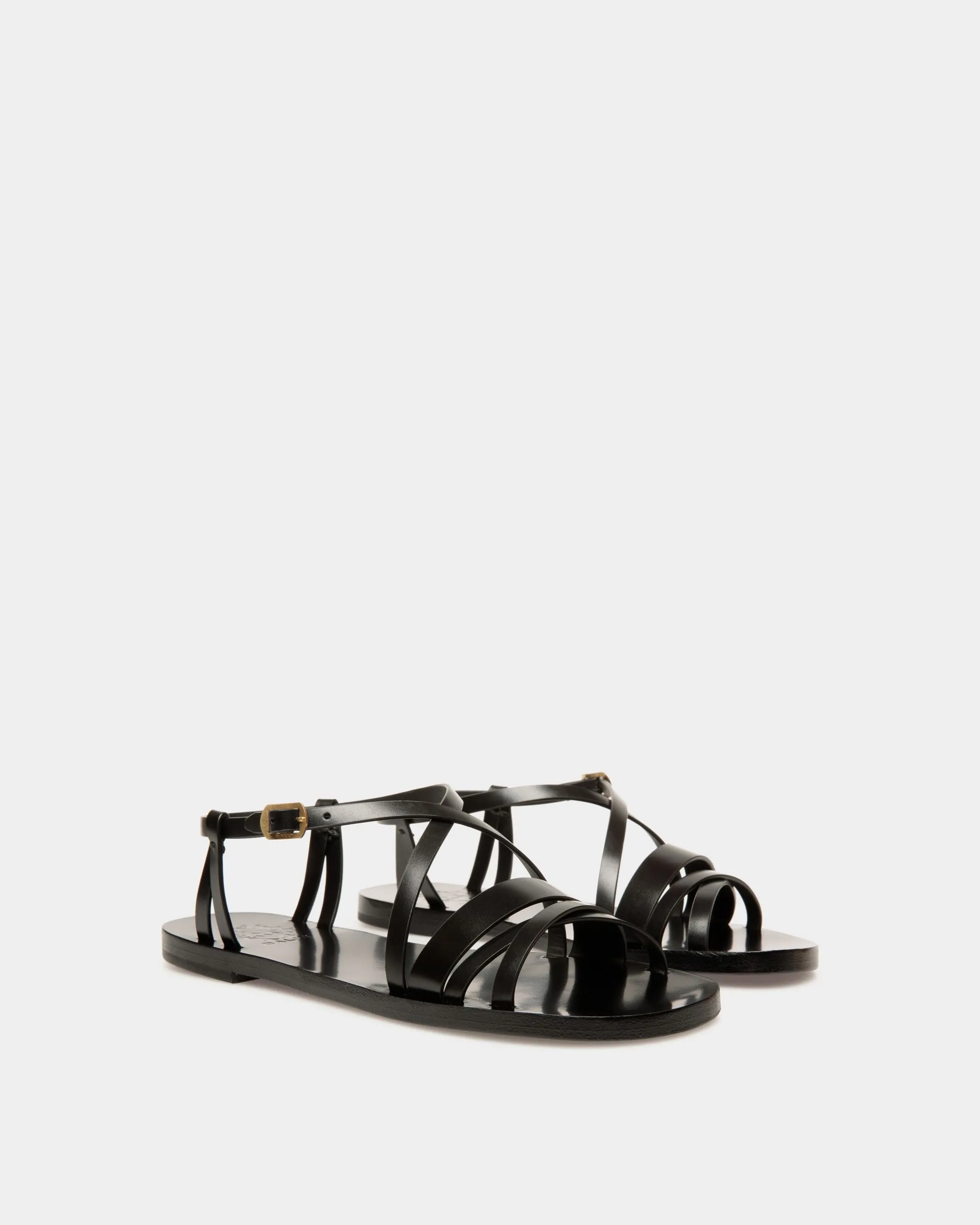 Salis Flat Sandal In Black Leather 