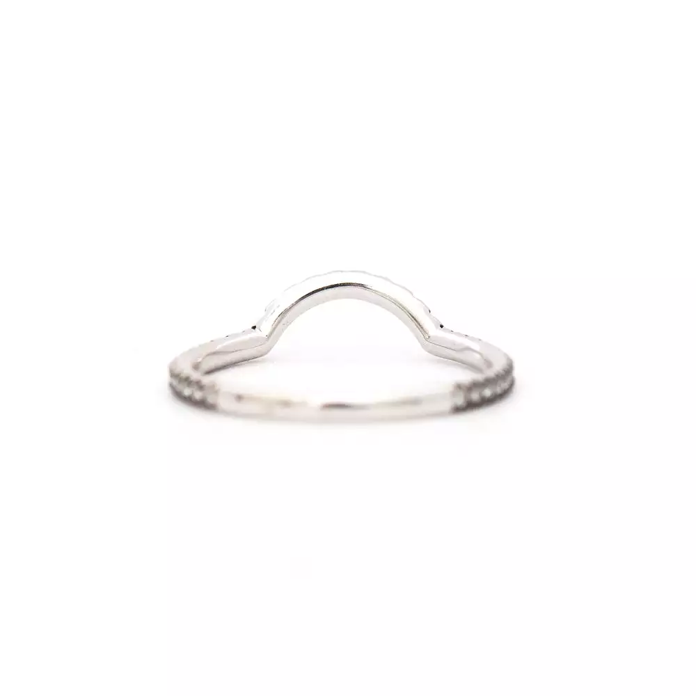 White Diamond Eleonore Pavé Scallop Band